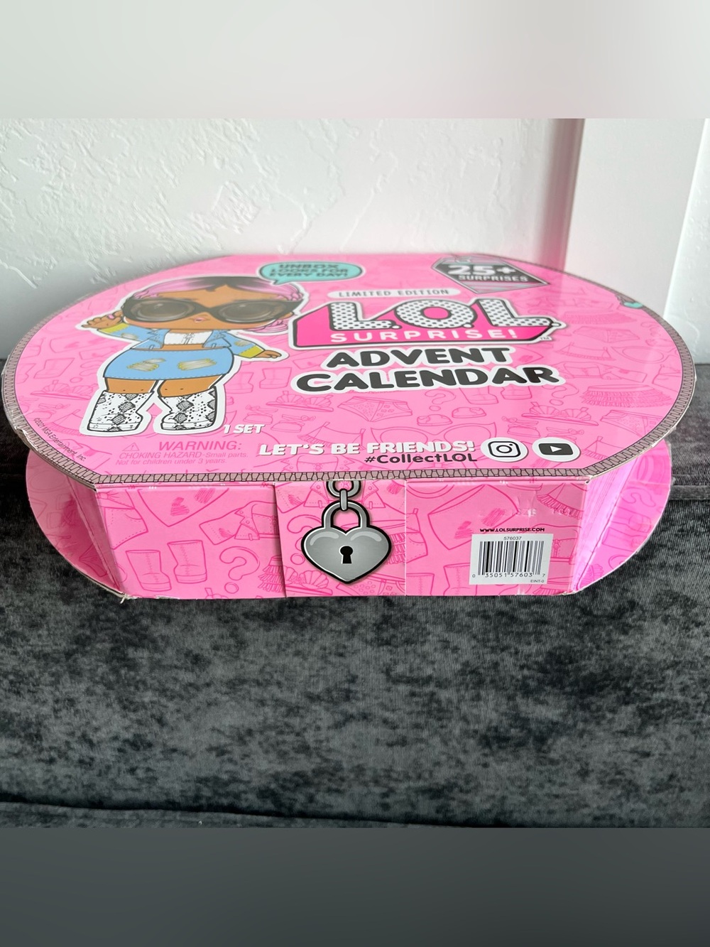 NIB LOL Surprise Advent Calendar - Picture 8 of 8